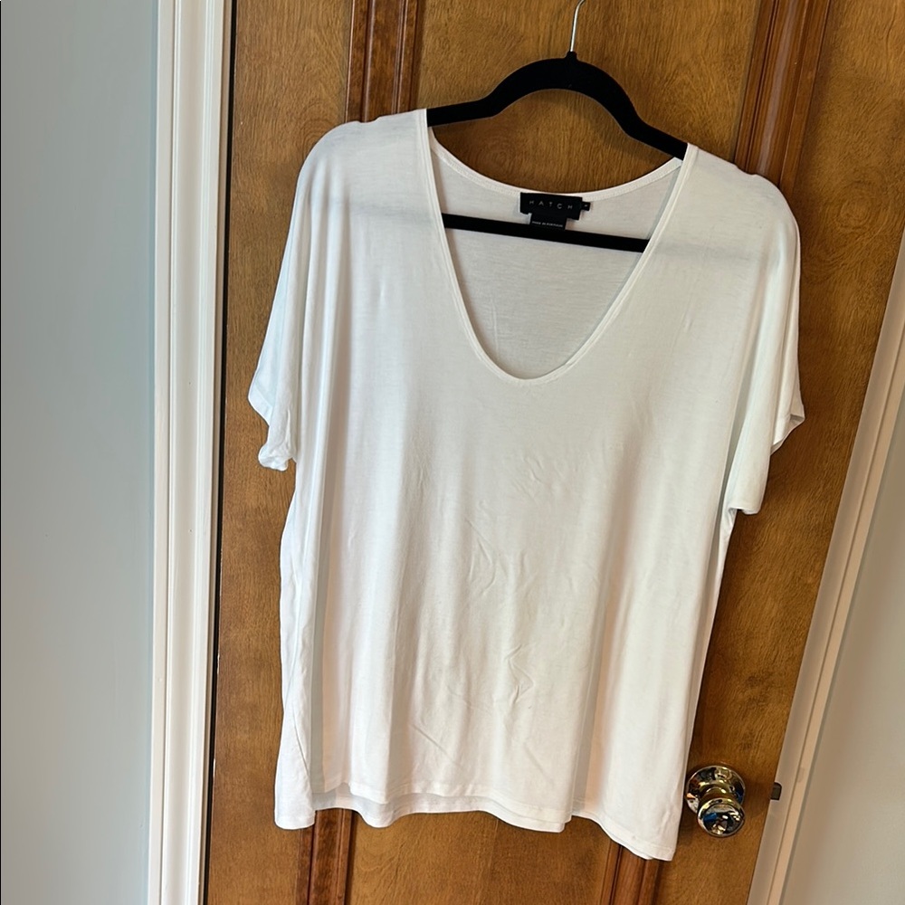 Hatch Maternity White V-Neck Women's Top size 1